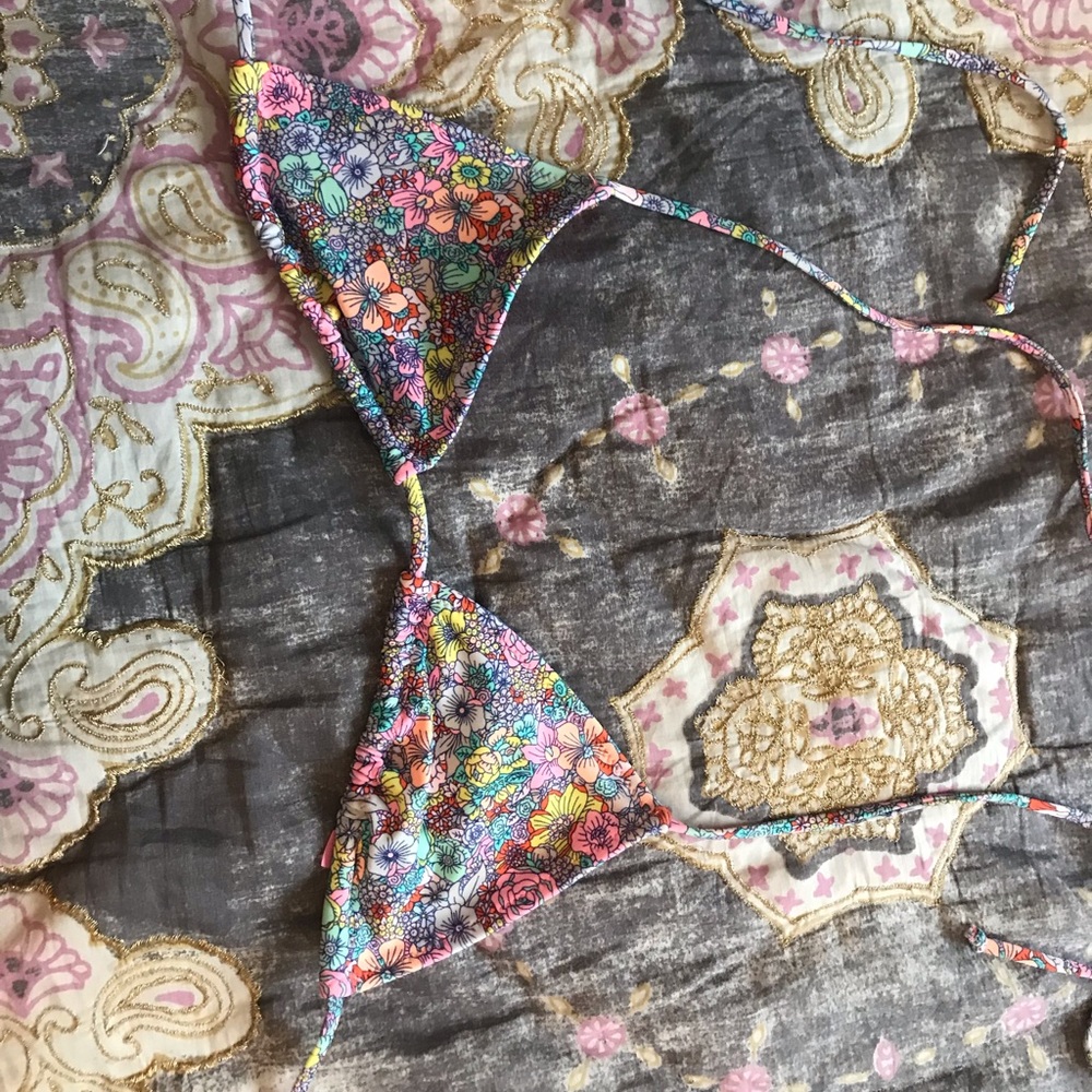 Victoria secret bathing suit top